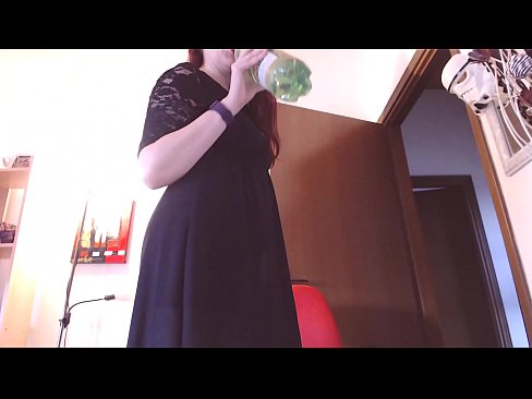 ❤️ スケベで甘美なパンティが大好きな従順な奴隷が、この動画を見てオナニーを強要される! ❌ スーパーセックス ❌️❤